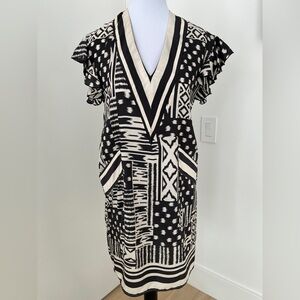 AMANDA UPRICHARD Tribal Print Shift Dress V Neck Ruffle Cap Sleeve Lightweight